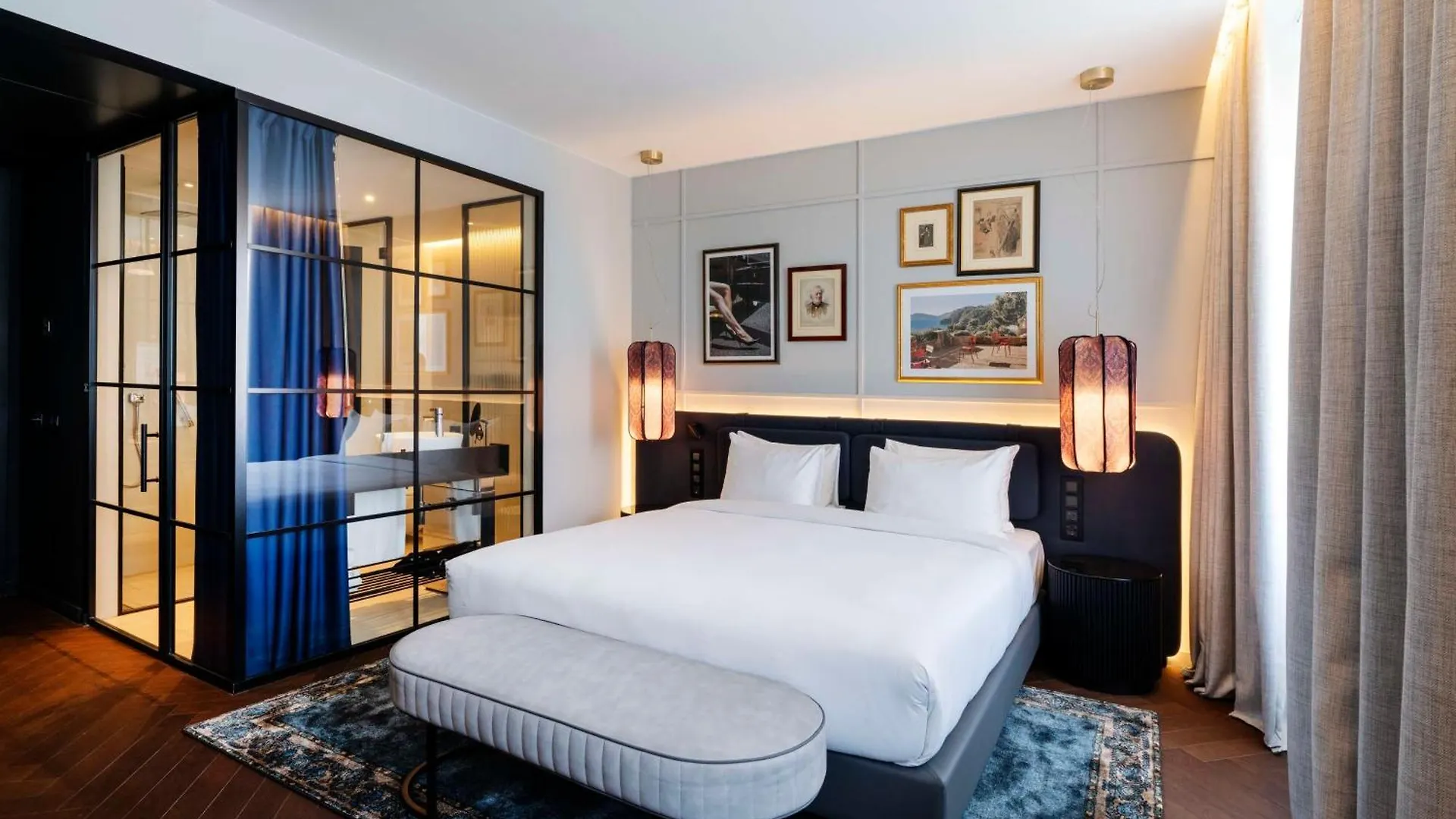 ***** Hotel Radisson Collection Hotel, Santa Sofia Milan Italy