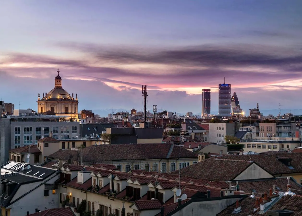 ***** Hotel Radisson Collection Hotel, Santa Sofia Milan Italy