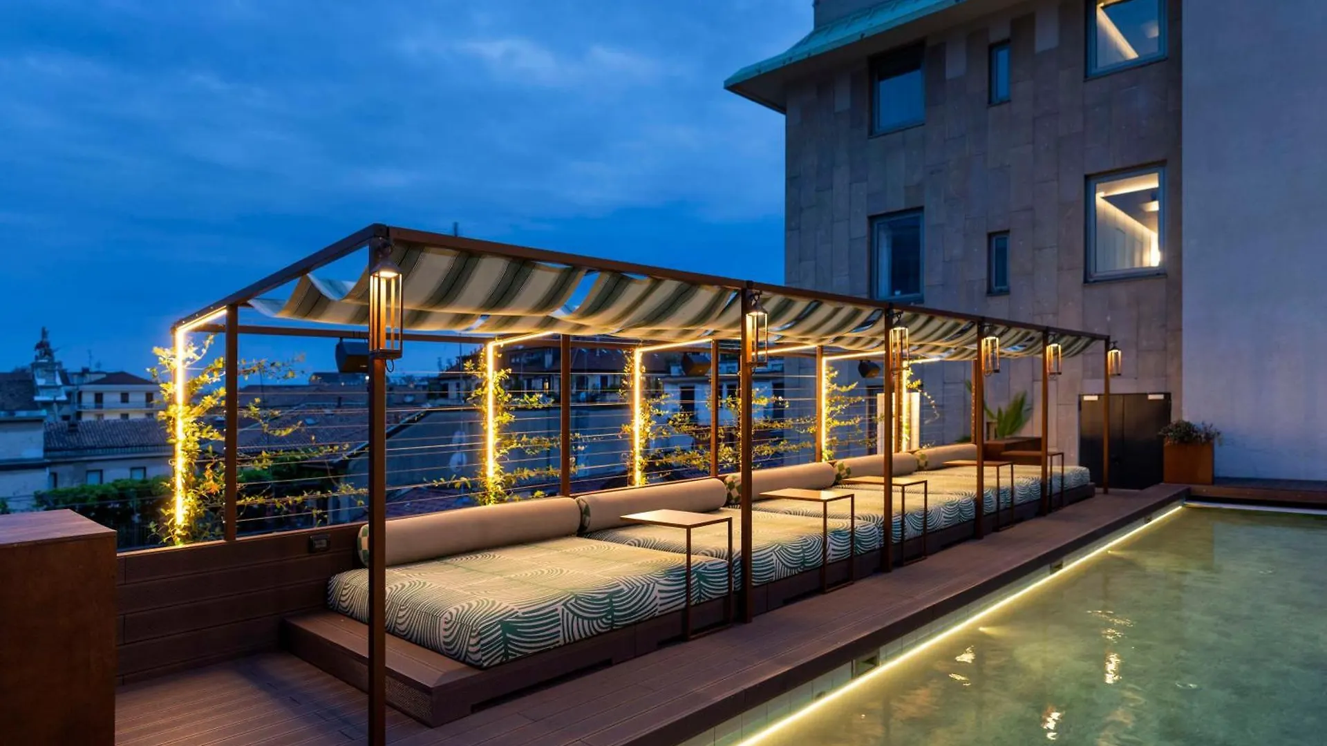 ***** Hotel Radisson Collection Hotel, Santa Sofia Milan Italy