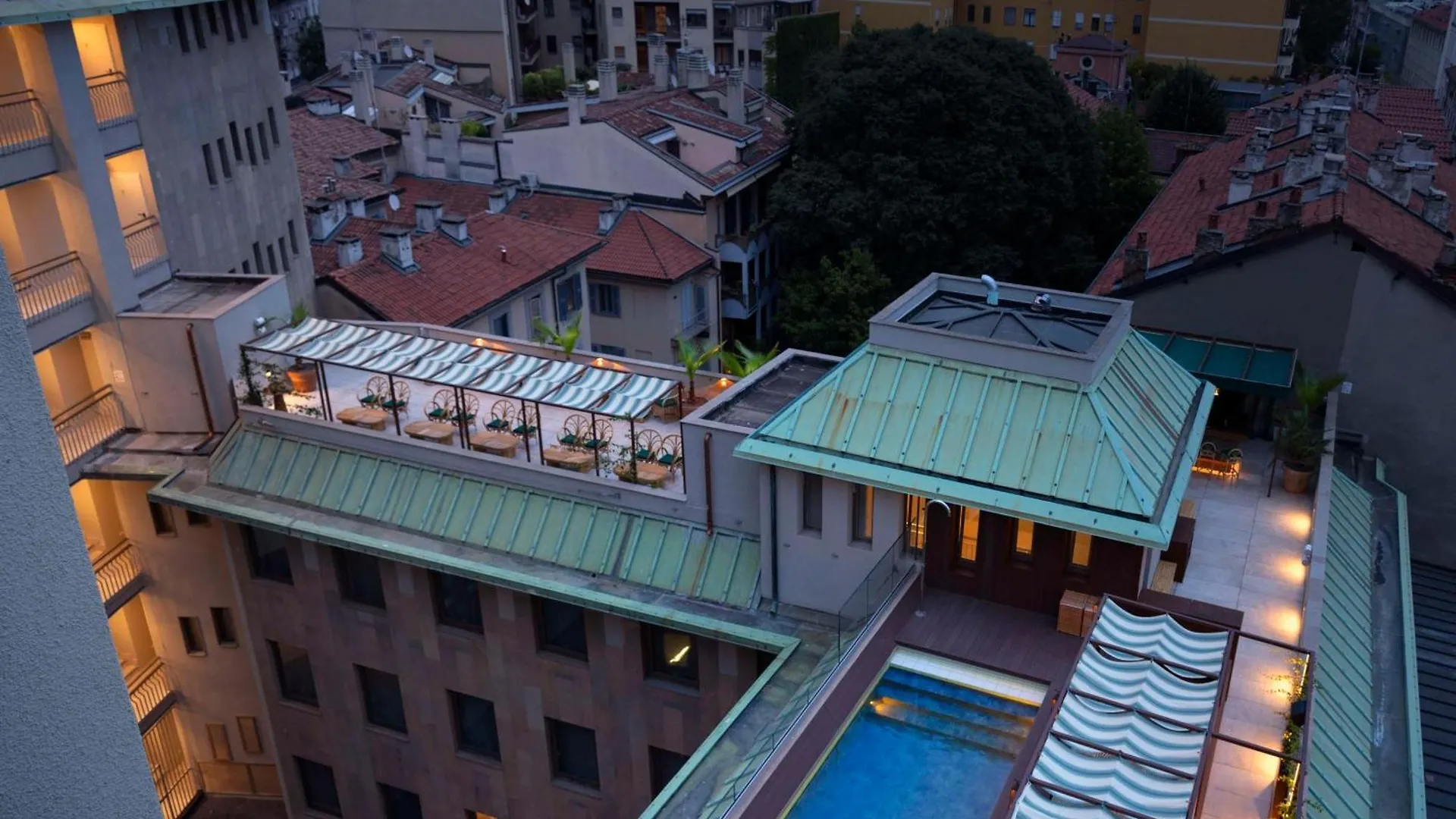 Radisson Collection Hotel, Santa Sofia Milan 5*,